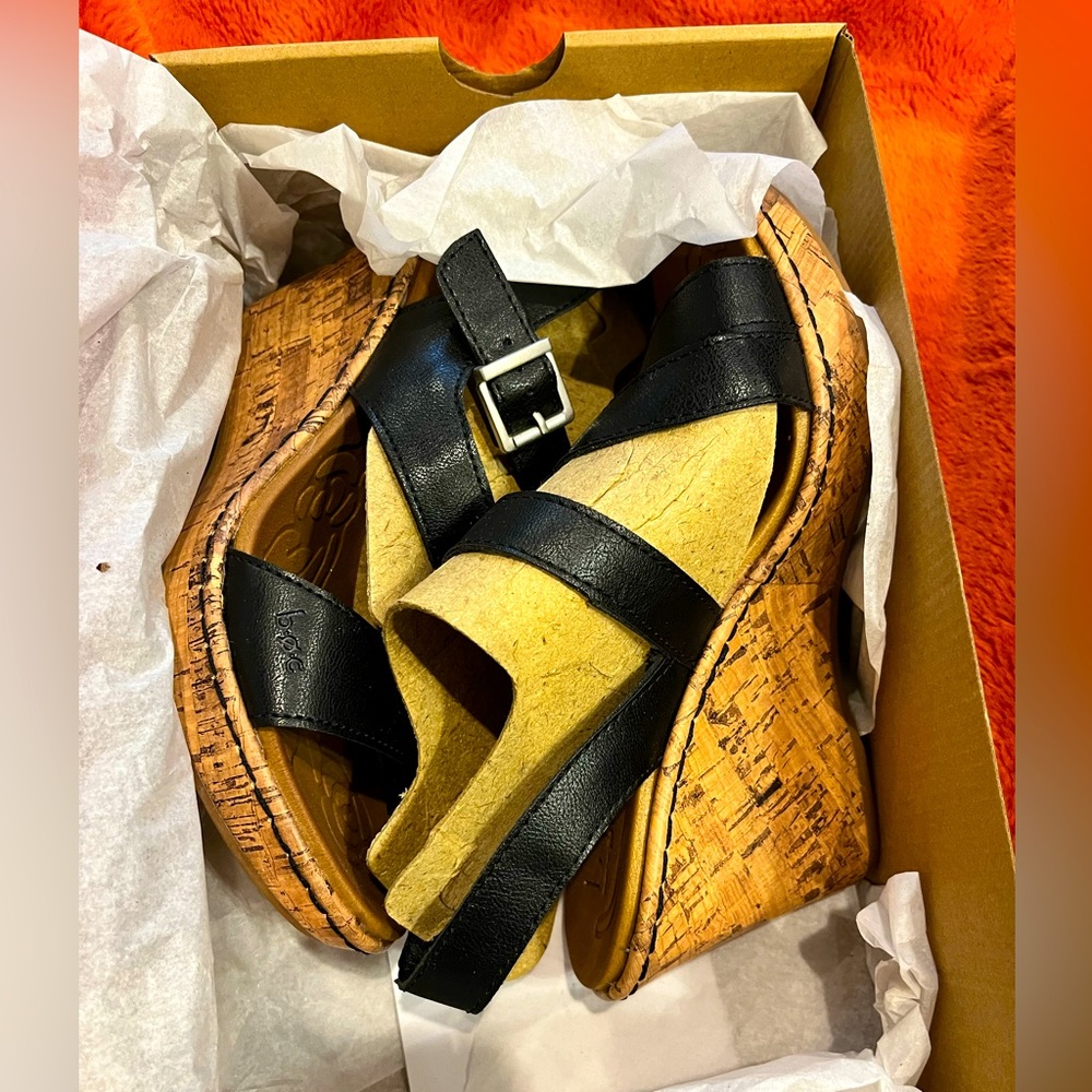 Women’s b.o.c. Size 8 black sandals